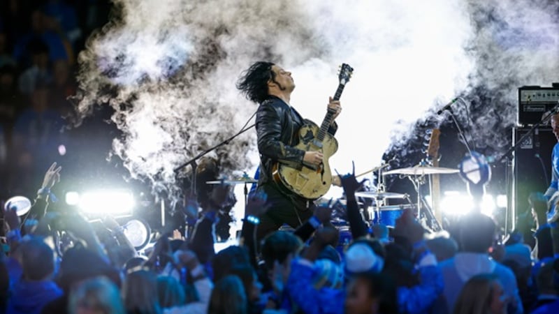 Watch Jack White's Thanksgiving Detroit Lions halftime performance